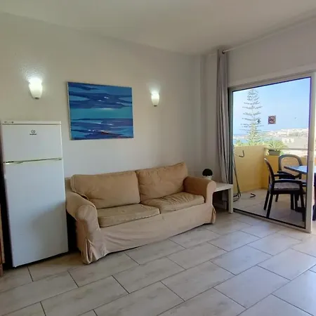 Los Cristianos, Piscina Y Playa